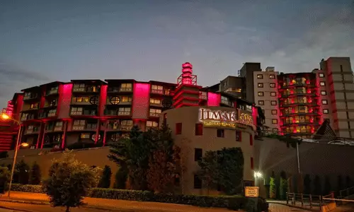 هتل لیماک لارا دلوکس آنتالیا